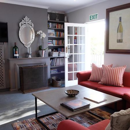 Constantia White Lodge Guest House Cape Town Exterior foto