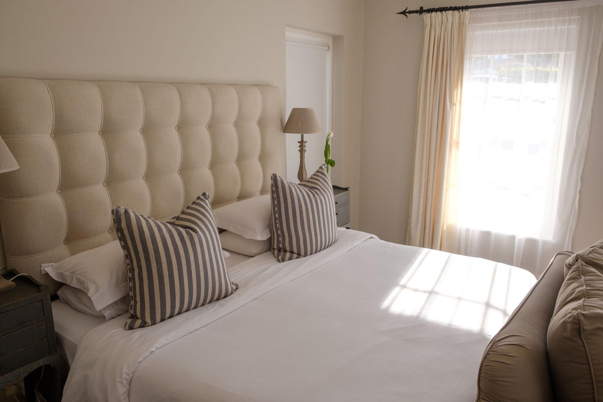 Constantia White Lodge Guest House Cape Town Exterior foto